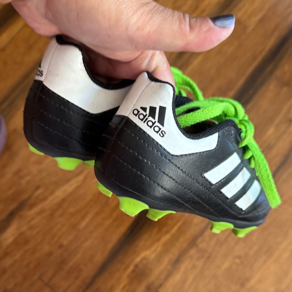 Adidas Kids Black with Green Accents Soccer Shoes - Picture 9 of 13